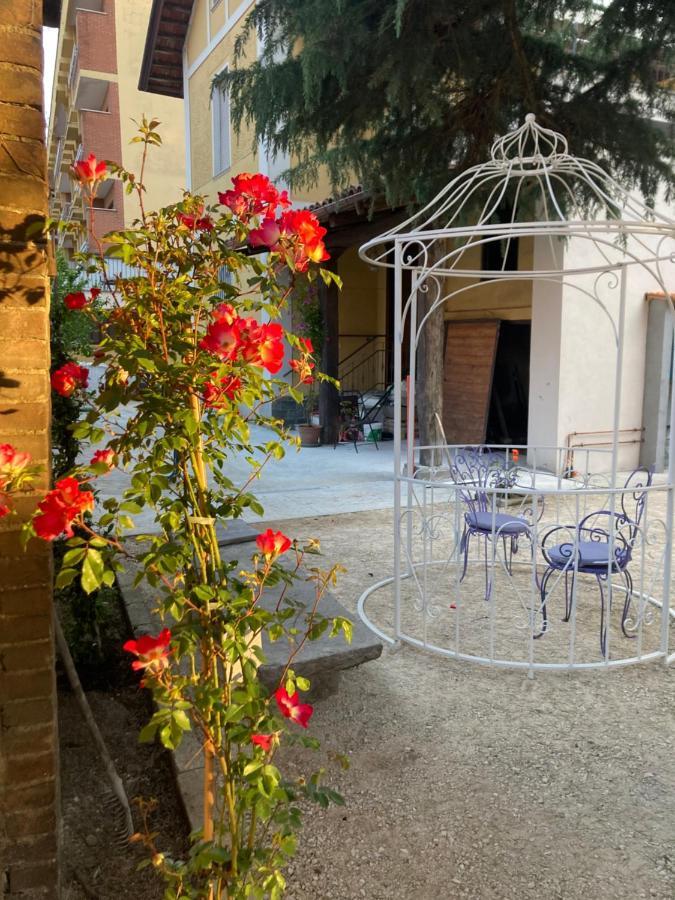 Villa Delle Rose Bra Kültér fotó
